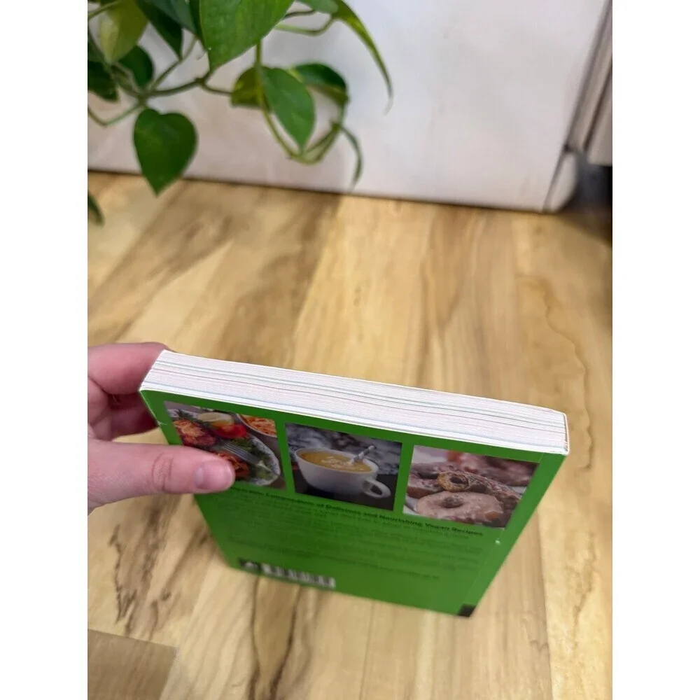 The little Vegan Cookbook